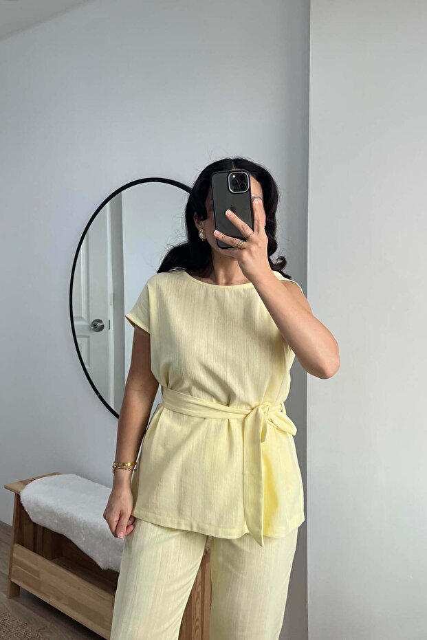 Yellow shoulder ruffle linen blouse set