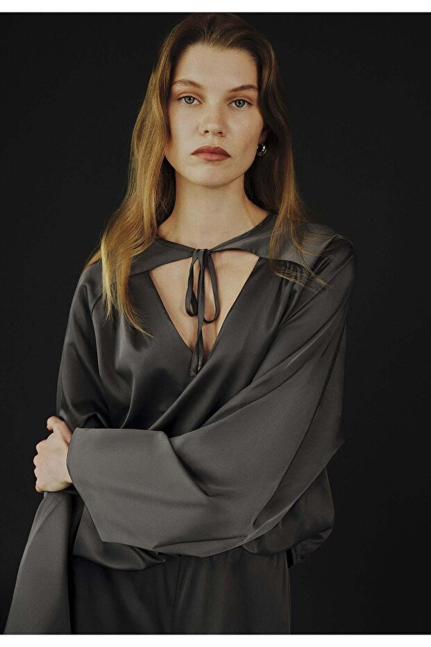 V-Neck Tie Long Sleeve Blouse - EIFFEL TOWER