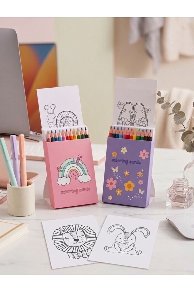 Dry Paint and Mini Painting Cards in a Box with Stand