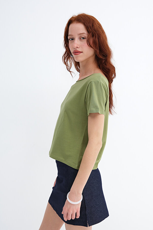 Kayık Yaka Basic T-shirt P1805 - 2