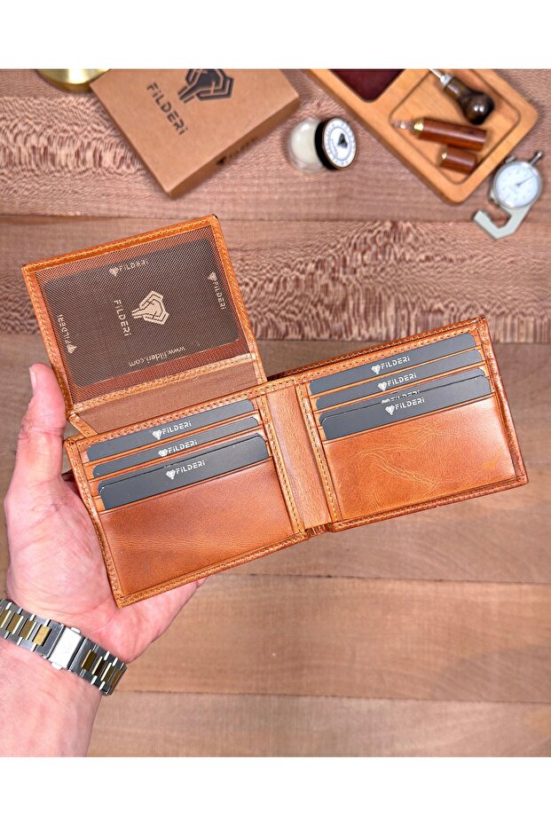 Genuine Leather Men's Wallet with Id and Card Compartments 2146