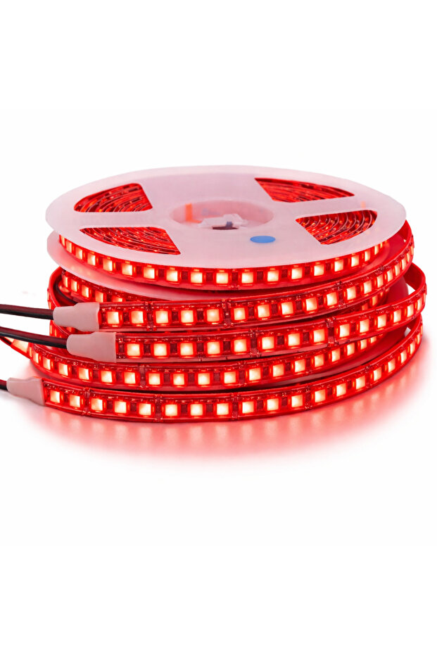 5 متر ◆ شريط إضاءة LED أحمر بثلاث شرائح ◆ المساحات الداخلية ◆ إضاءة عالية السطوع ◆ لوحة دوائر مطبوعة (PCB) سميكة للغاية (بدون محول)