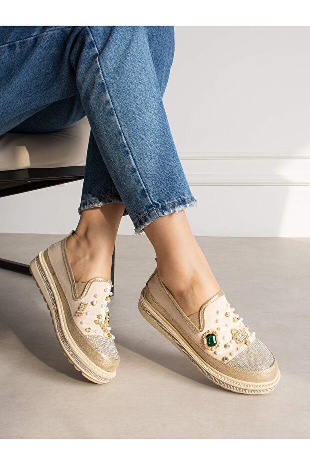 Perano Cream Stone Detailed Women's Shoes