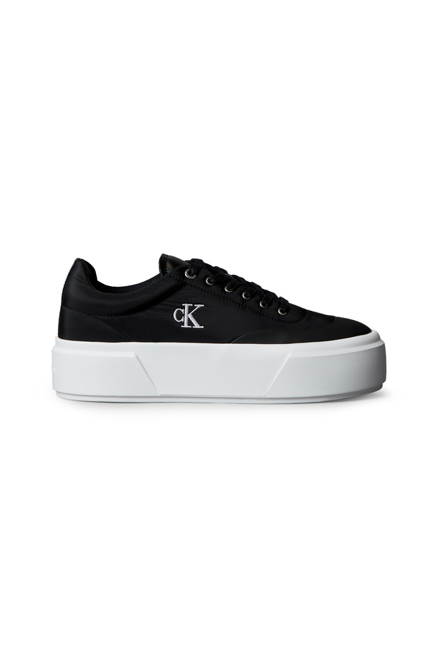 Women Flatform sneakers