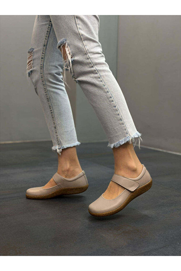 100% Genuine Leather Orthopedic Sole Banded Ballet Flats Shoes
