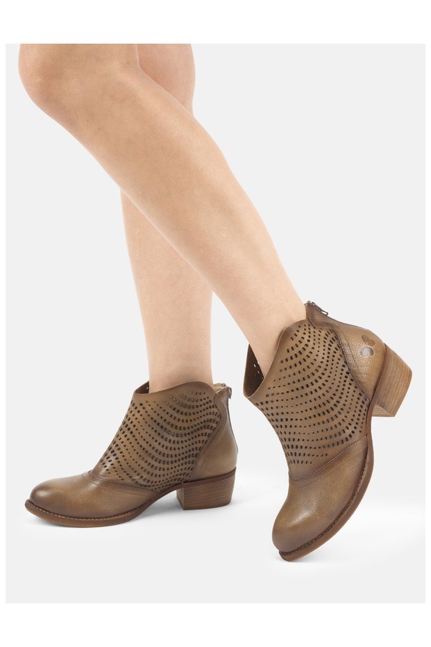 Stiefelette