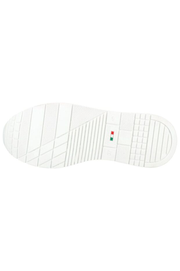Sneaker - 7