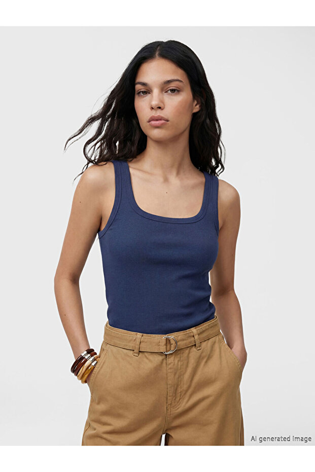 Square Roba Collar Women's Undershirt for Style Seekers from Uzg Store