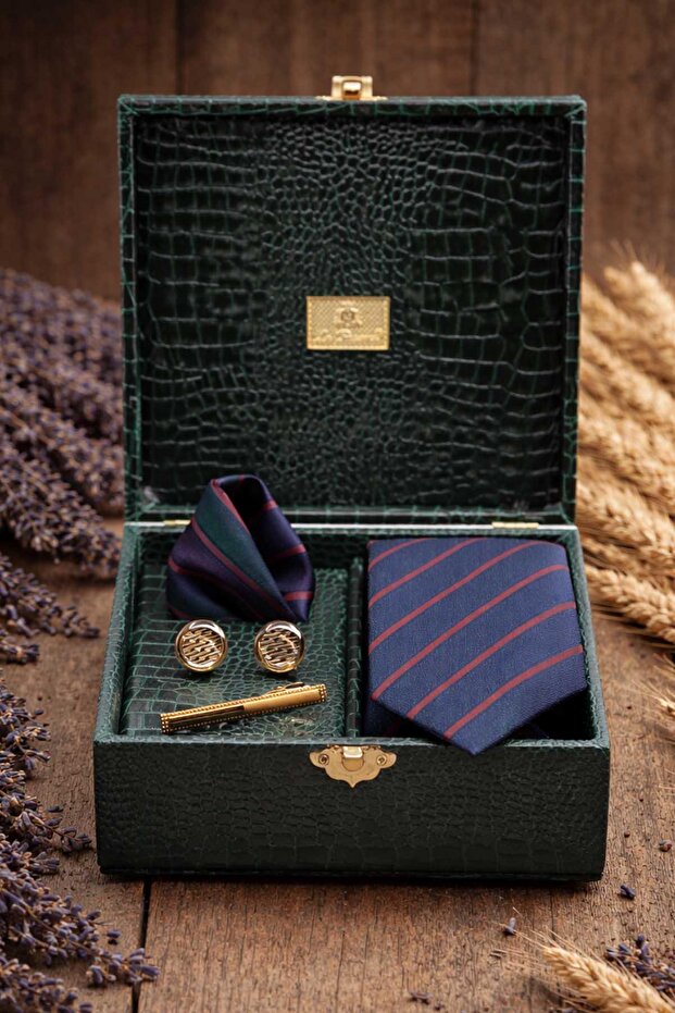 Green Men's Gift Box - Tie, Handkerchief, Cufflinks, Tie Clip Set Kmk175