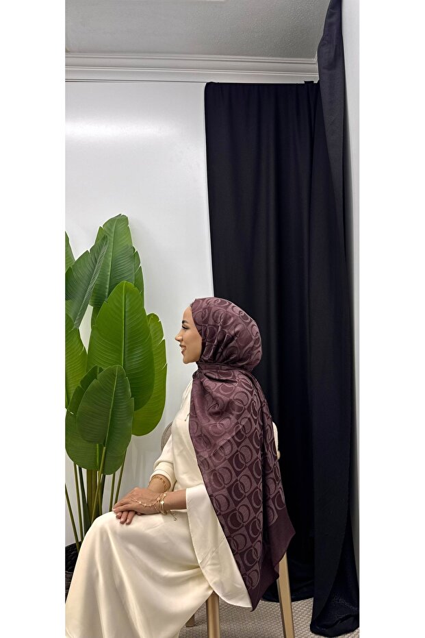 A Quality New Season Natural Cotton Shawl