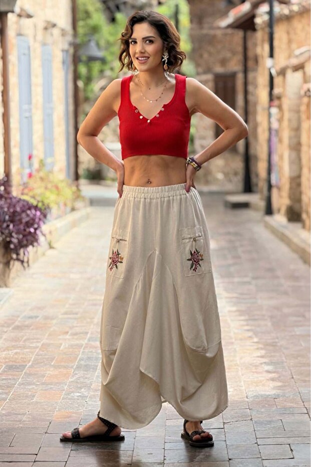 Cream Color Linen Pockets Rose Embroidered Shalwar Skirt