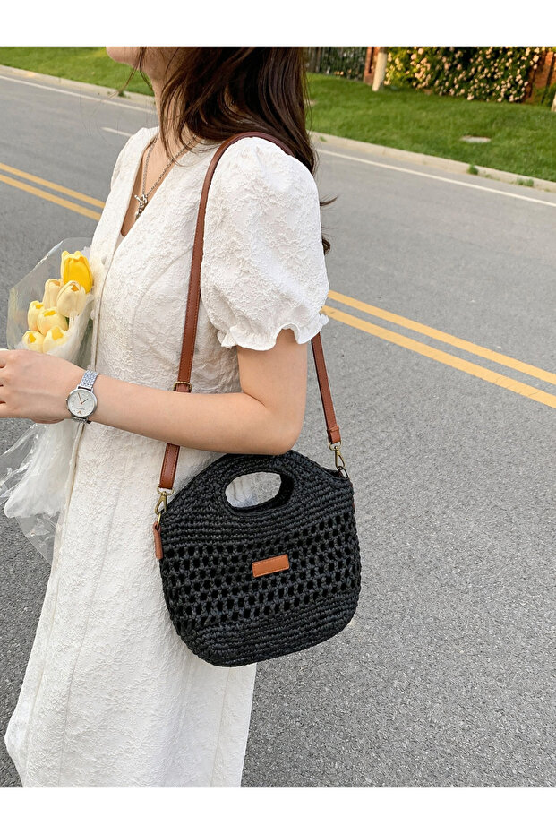 Black Snap Fastener Straw Bag (30*26*7)