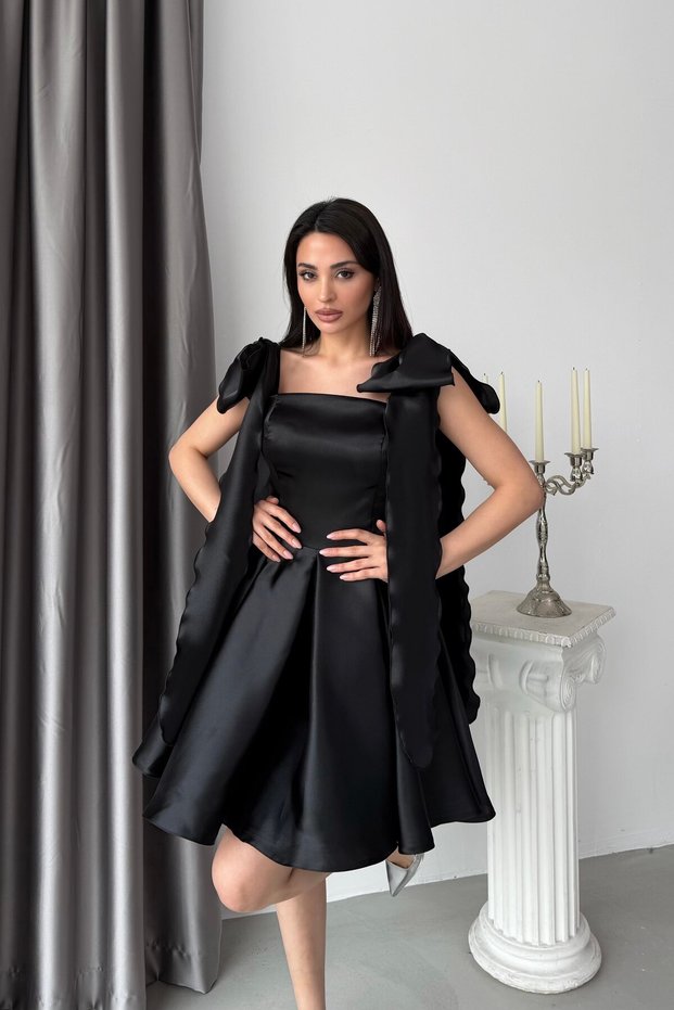 Black Bow Straps Short Organza Homecoming Dress