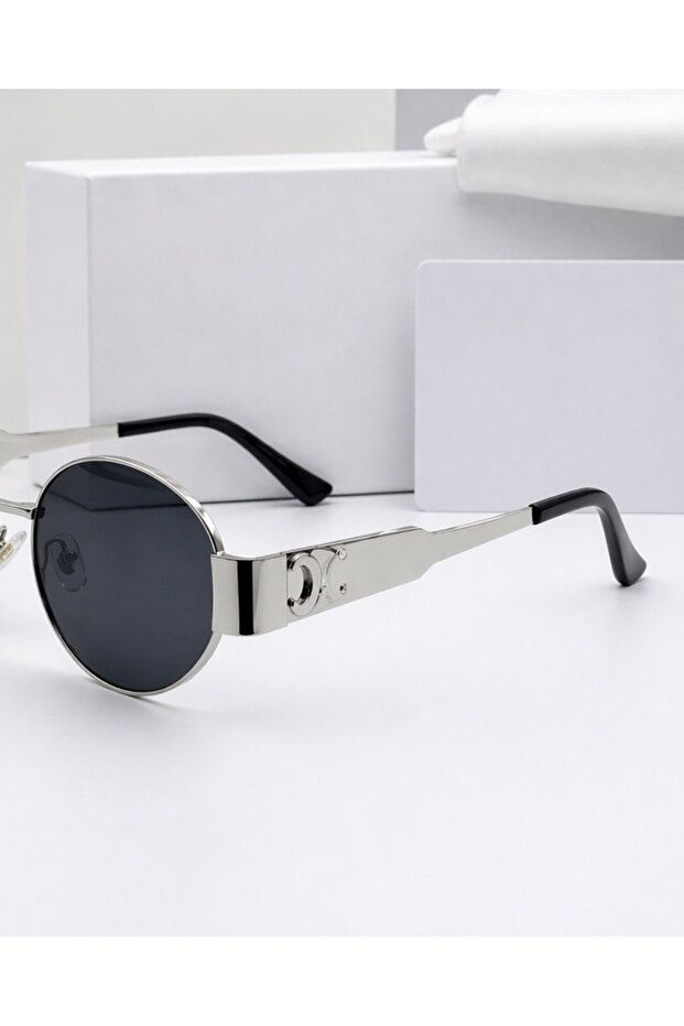 Universal Design Sunglasses with Special Packaging - 1