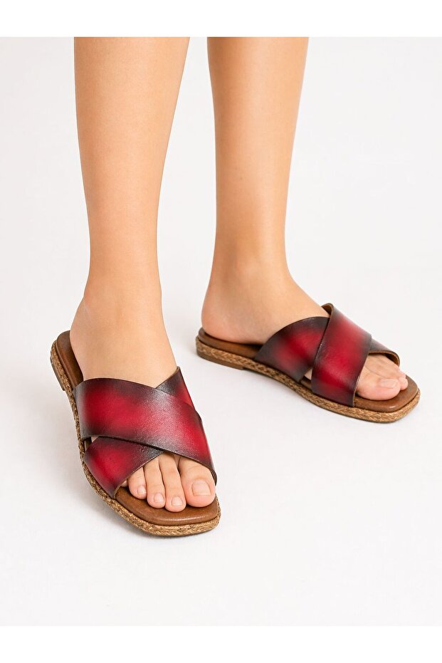 SLIPPER