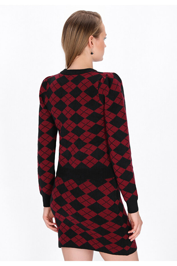 Sweater - 4