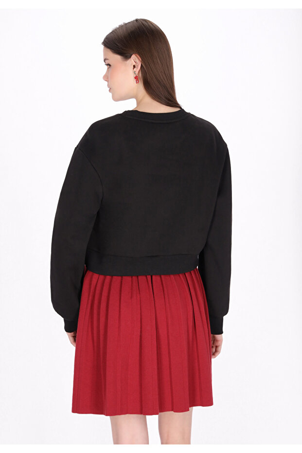Sweatshirt - 4