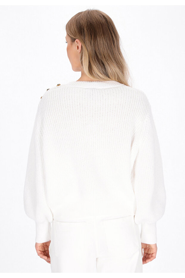 Sweater - 4
