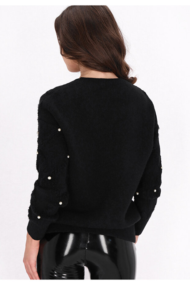 Sweater - 4