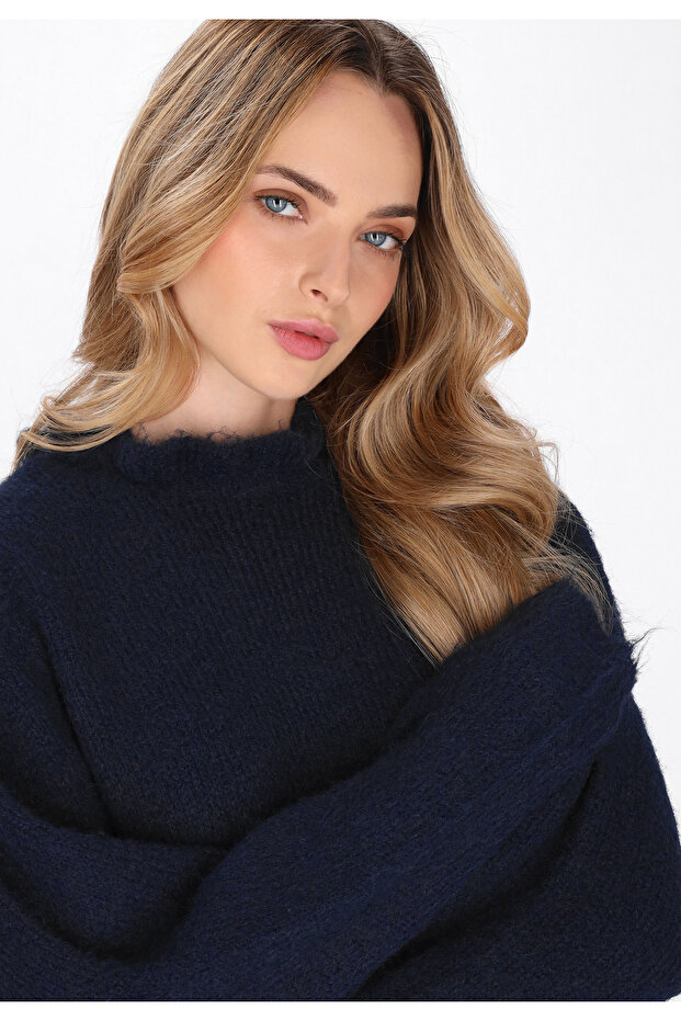 Sweater - 5