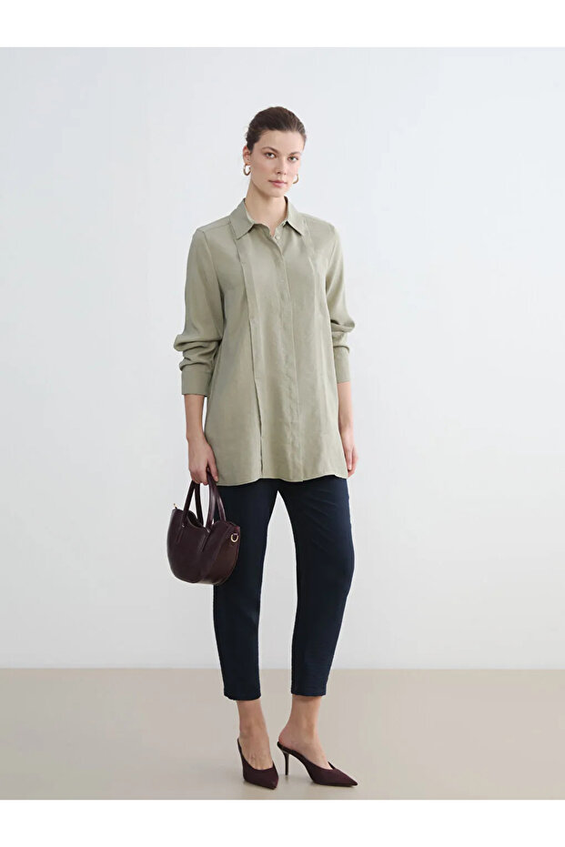 Navy Blue Elastic Waist Carrot Cut Women's Trousers