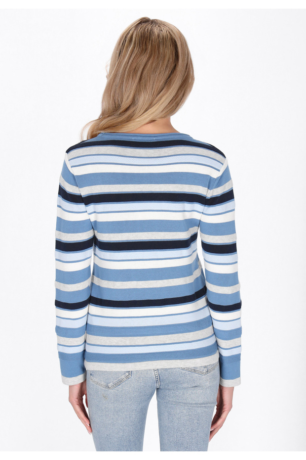 Sweater - 4