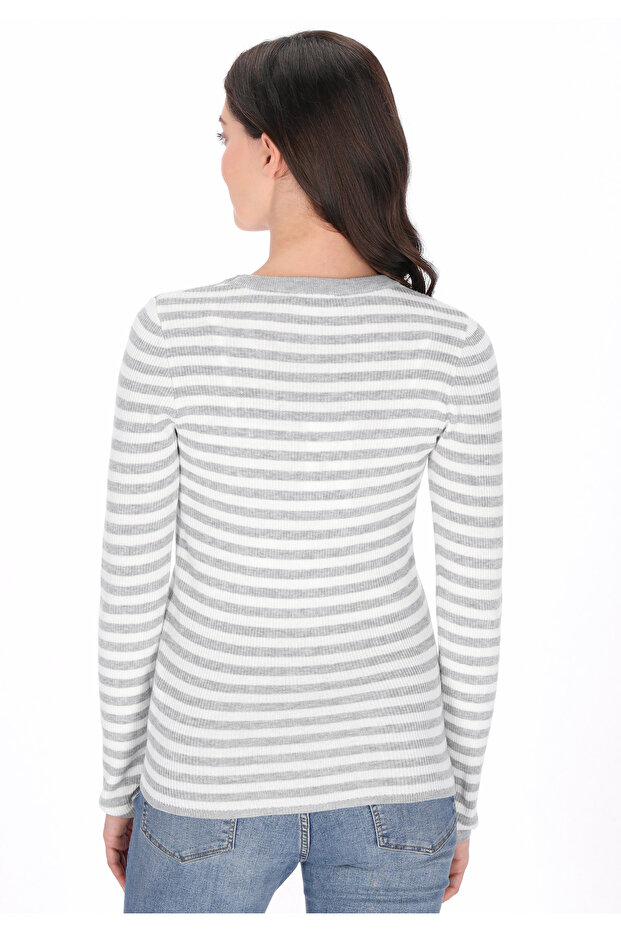 Pullover - 4