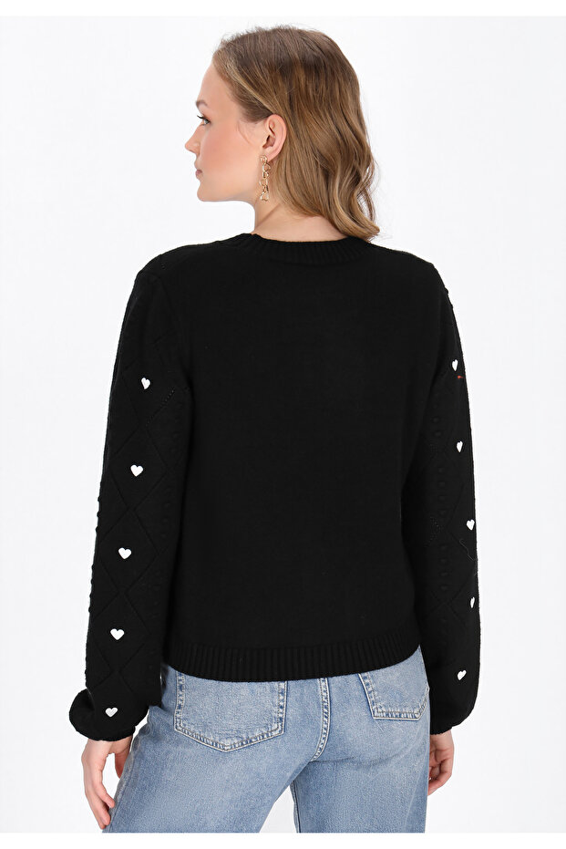 Sweater - 4