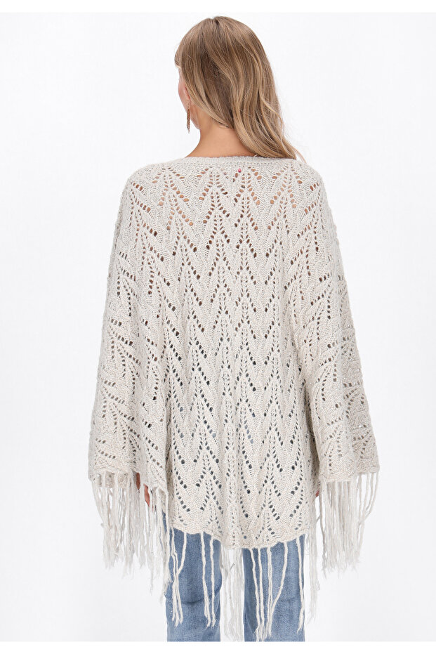 Poncho - 4