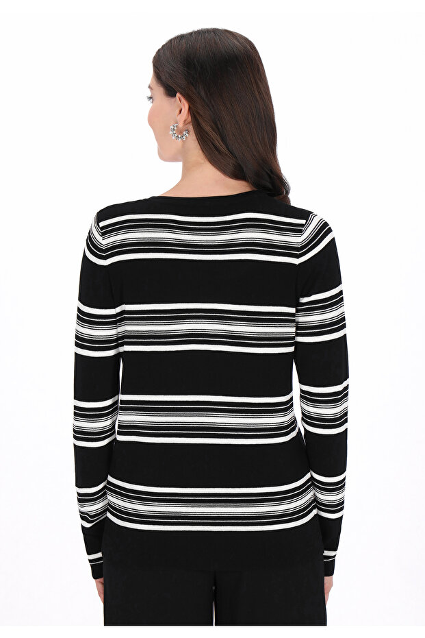 Pullover - 4