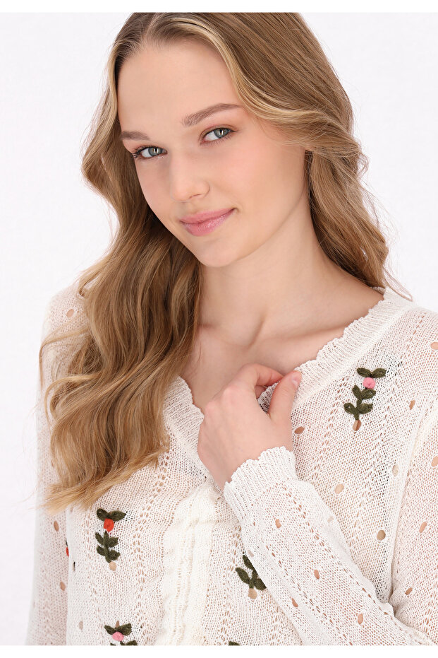 Sweater - 5