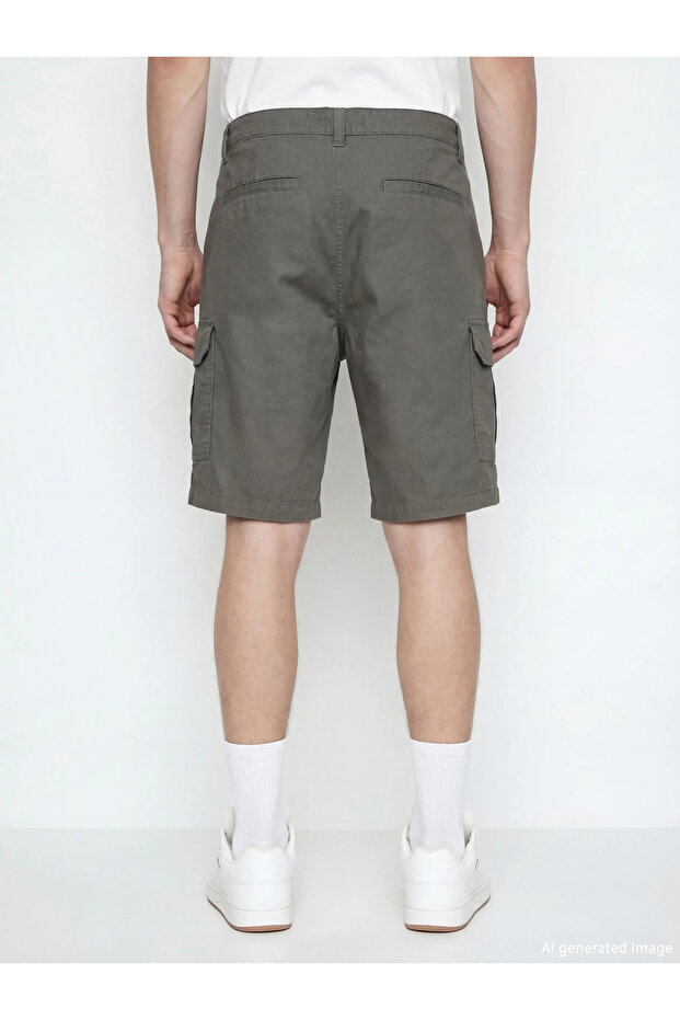 Khaki Regular Fit Gabardine Men's Cargo Shorts