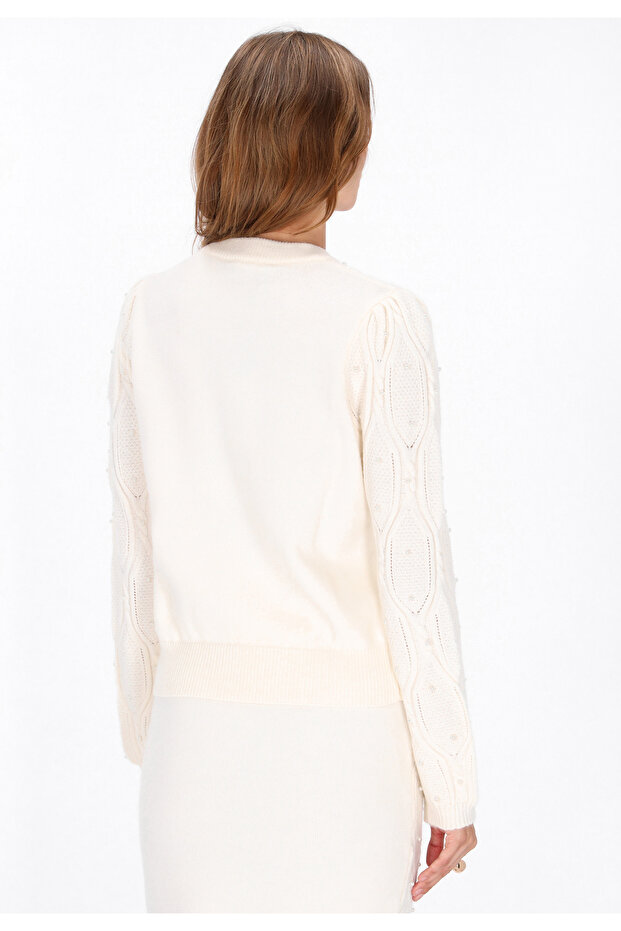 Sweater - 4