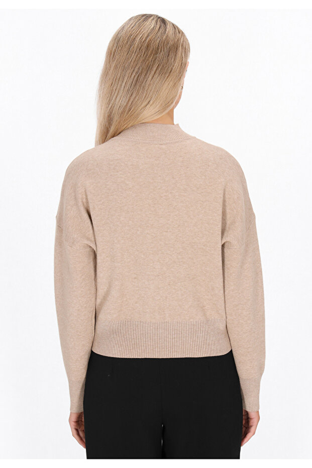 Sweater - 4