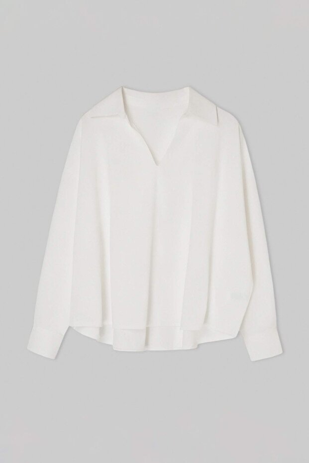 Beyaz V Yaka Düğmesiz Extra Oversize Gömlek TDRSS26GO00084 - 5