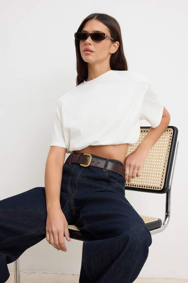 Ekru Boxy Kısa Kollu Büzgülü Super Crop %100 Pamuk Örme T-shirt TWOSS26TS00282