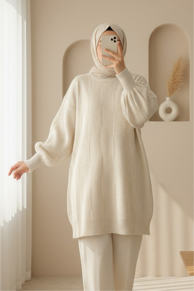 Round Neck Casual Patterned Knitwear Sweater -Ecru