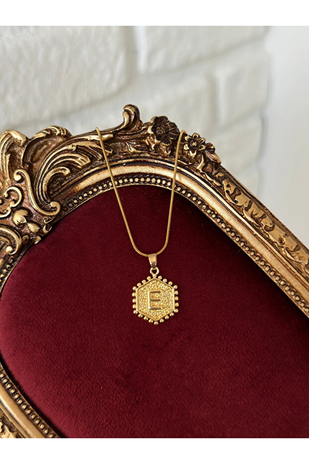 Steel Plate Letter E Necklace