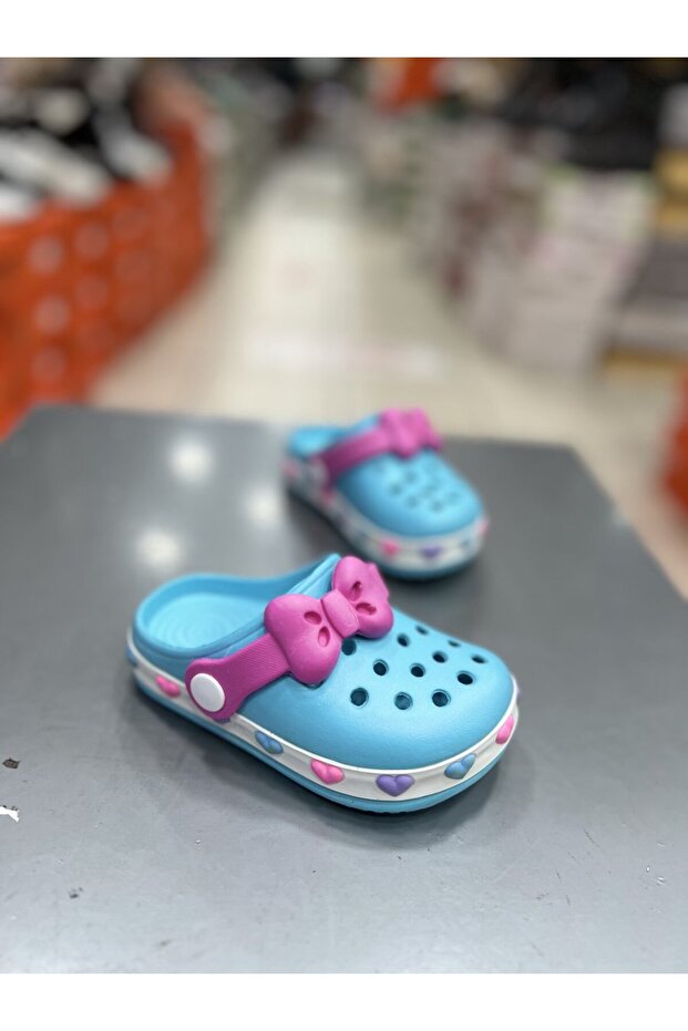 Girl's Double Color Closed-Front Slippers
