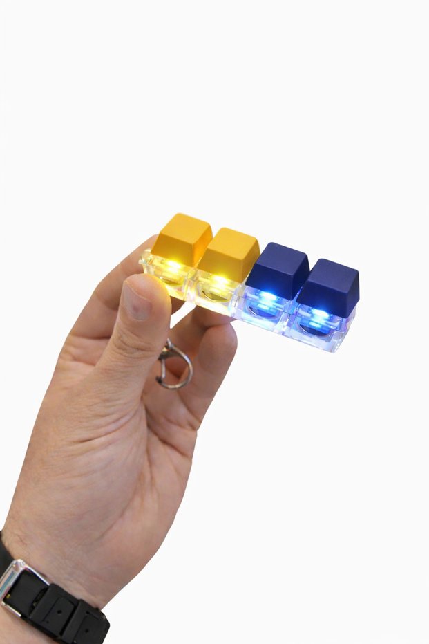 Yellow Navy Blue Fan-Lighted 4-Piece Stress Reliever Mechanical Key Keychain with Sound Mechanical Key Feel