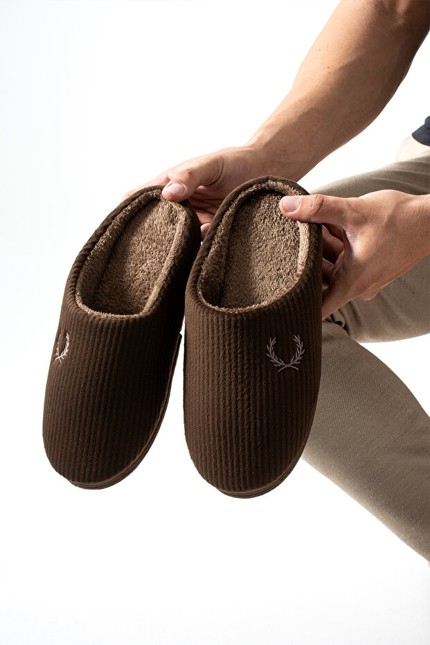 Brown Corduroy Men's House Slippers, Noiseless Comfortable Wool Slippers