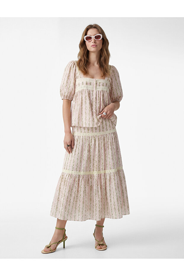 Cotton Lace Detailed Bell Cut Layered Midi Length Floral Skirt