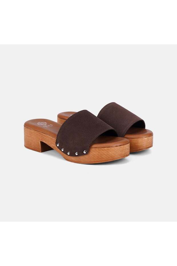 Women's Dark Brown Studded Detailed Thick Heeled Suede Slippers