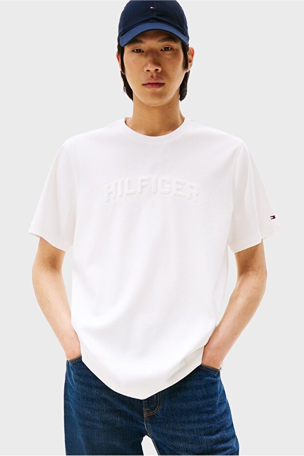 HILFIGER ARCH EMBOSSED TEE - 1