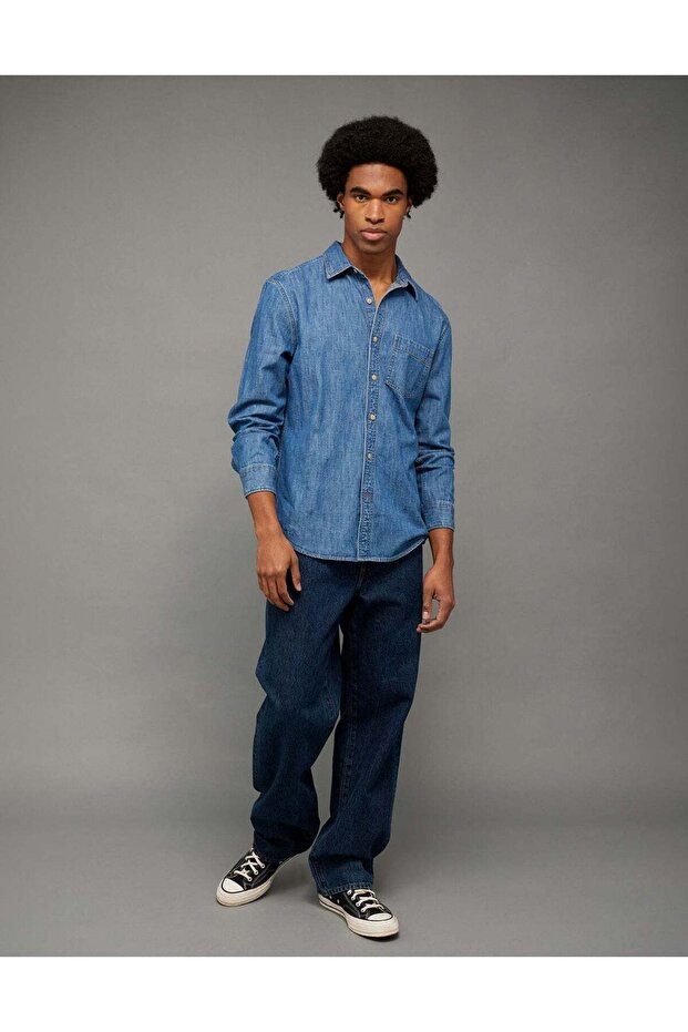 AE Everyday Denim Button-Up Shirt