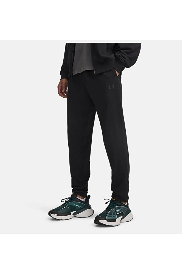 بنطلون رياضي رجالي أسود من Ua Rival Lw Jogger 6014638-001