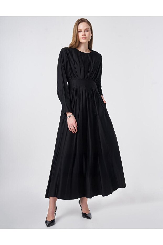 100% Cotton Pleated Detailed Dress Black