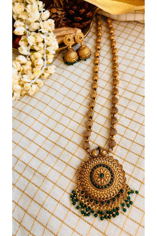 Traditional long haram