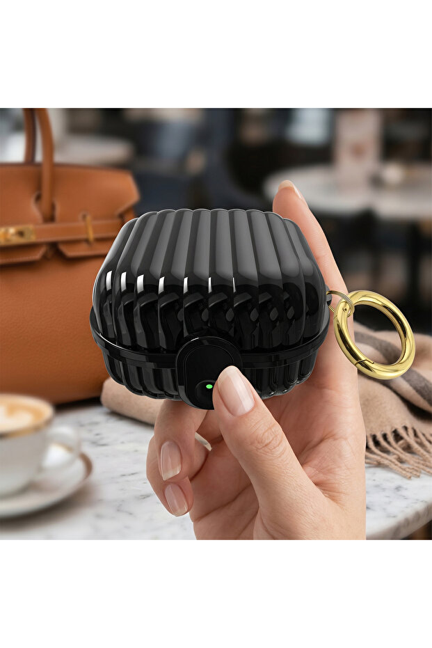 حافظة CaseOnn Galaxy Buds 4 بتصميم مخطط على شكل حقيبة مع آلية قفل باللون الأسود