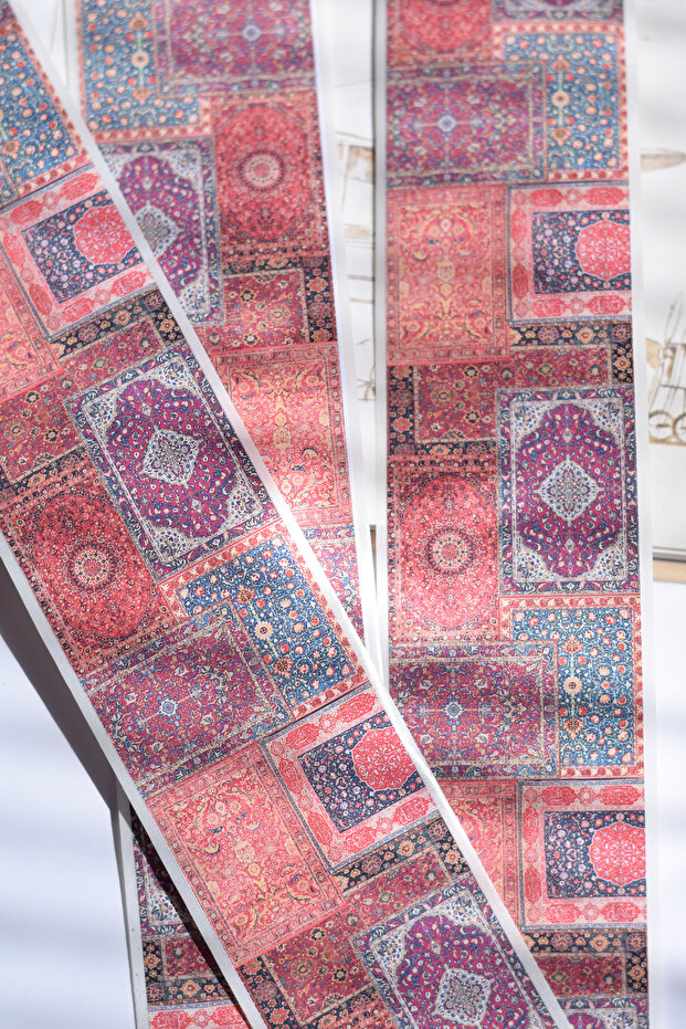 شريط واشي بنمط السجاد التقليدي باللون الأحمر *5 سم × 2 م*/ سكراب بوك